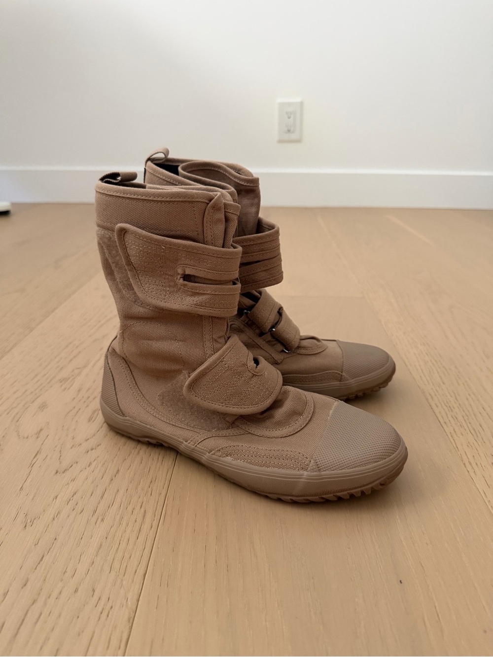 Japanese Fugu Marugo boots unisex NEW
